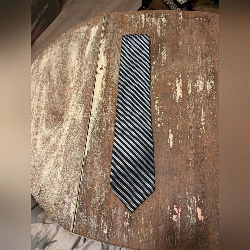 Tommy Hilfiger Blue‎ striped tie 100% silk